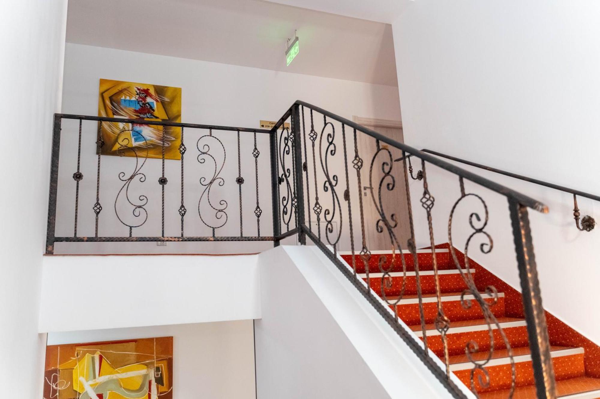 Hotel Cirus Predeal Esterno foto