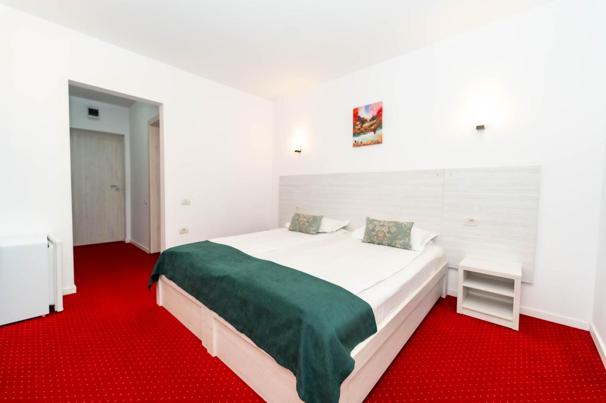 Hotel Cirus Predeal Esterno foto