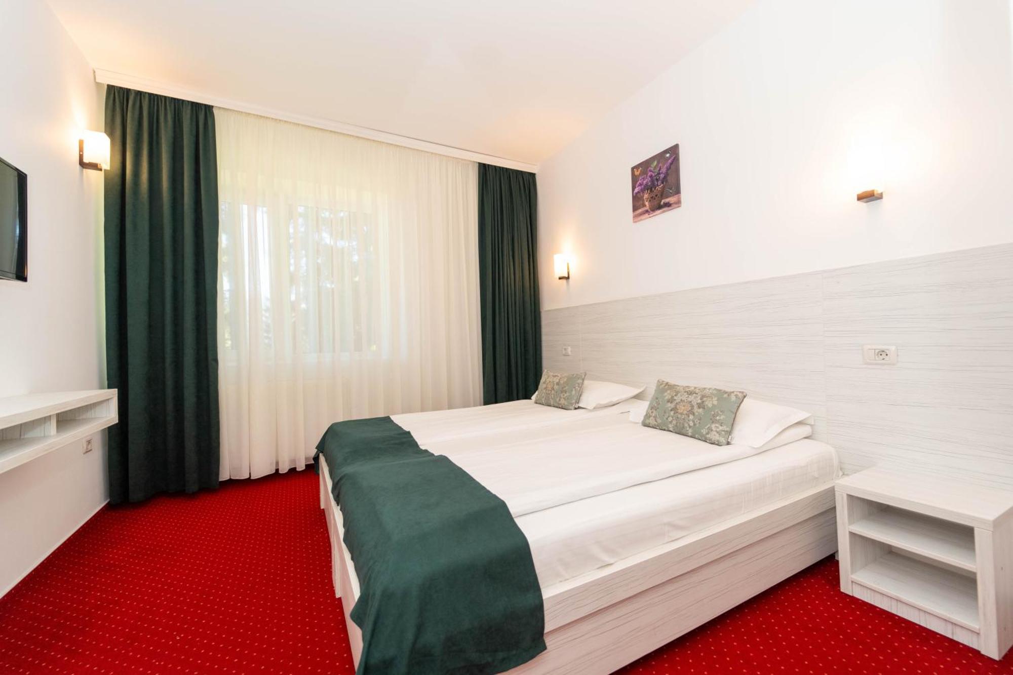 Hotel Cirus Predeal Esterno foto
