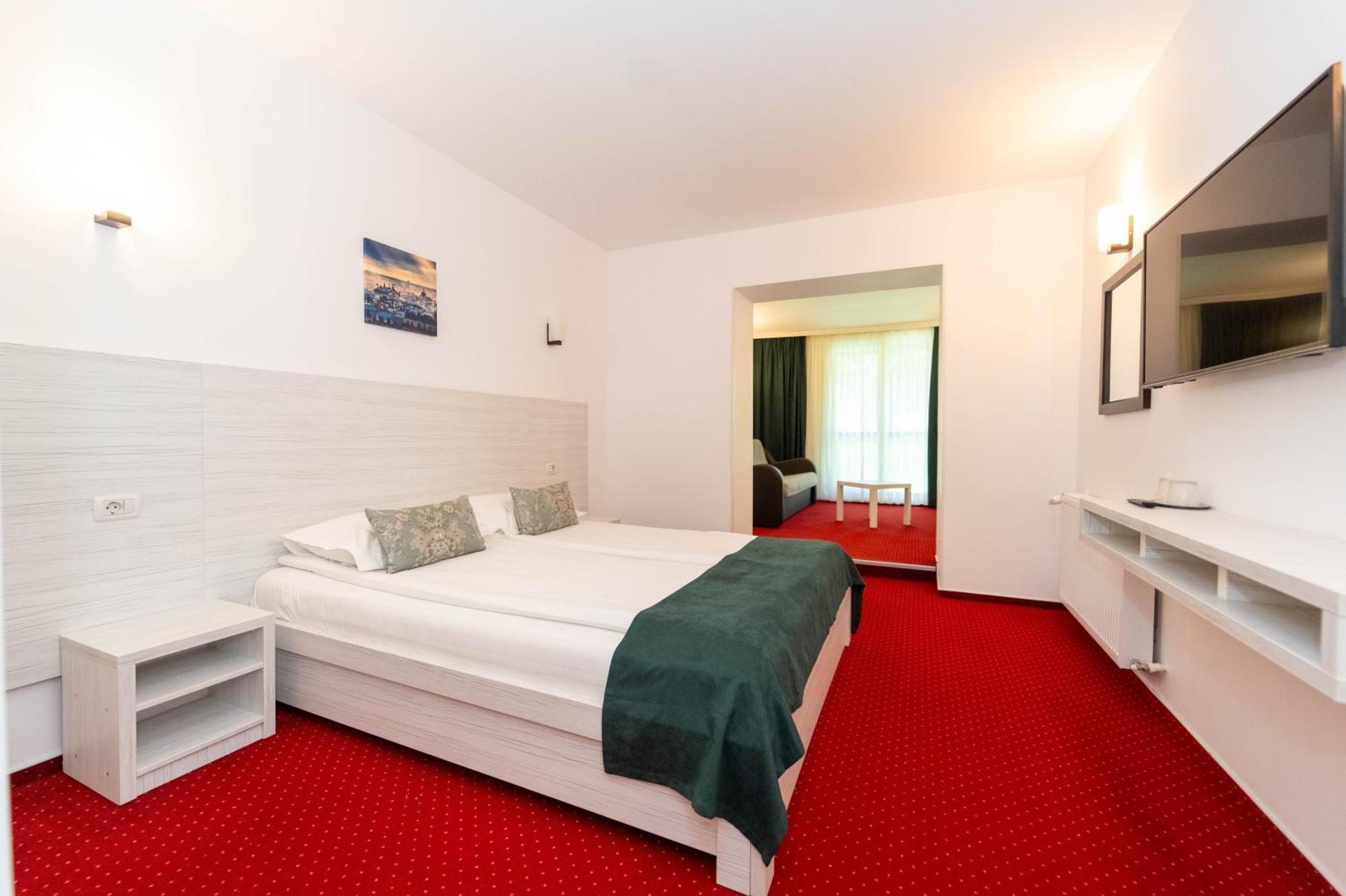 Hotel Cirus Predeal Esterno foto