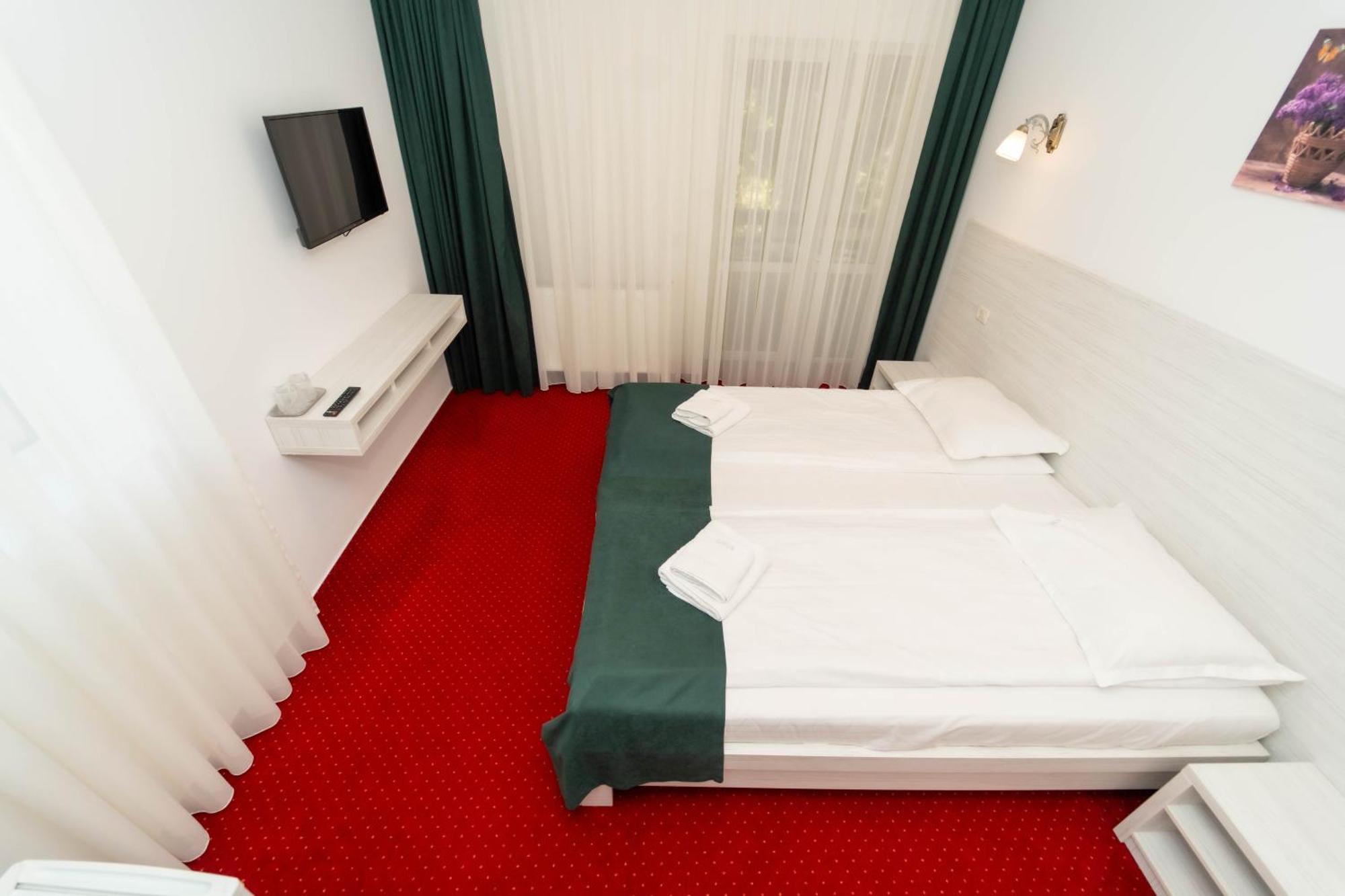 Hotel Cirus Predeal Esterno foto